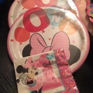 Minnie Mouse Party Supplies